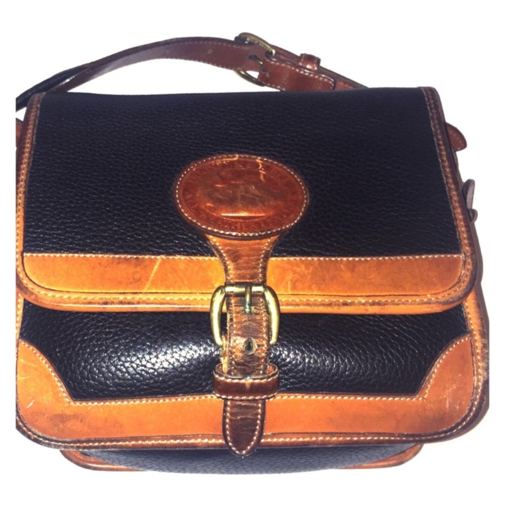 Vintage D&B Crossbody 🖤